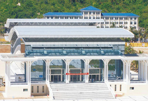 某部國防大禮堂（含大型建筑幕墻、鋼結構工程